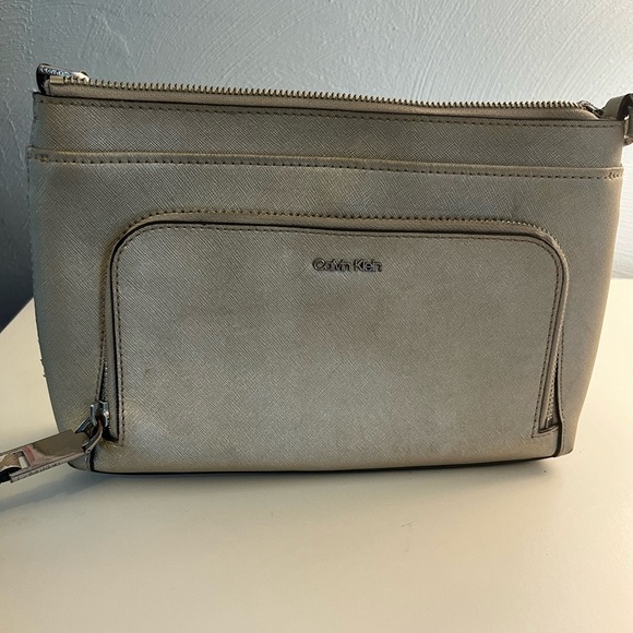 Calvin Klein Women's CrossBody Bag - Picture 10 of 16